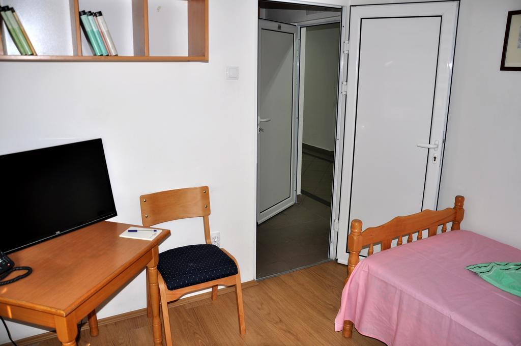 Rooms Karadjordje Beograd Bagian luar foto