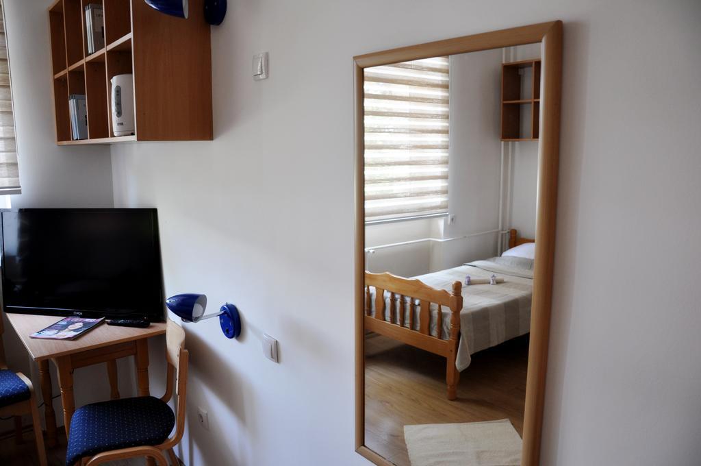 Rooms Karadjordje Beograd Bagian luar foto